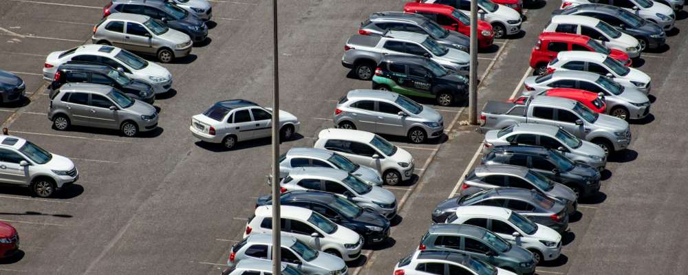 Privatni parking aerdorom Beograd